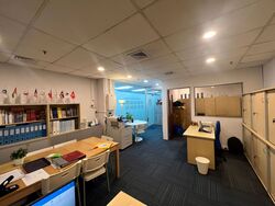 North Bridge Centre (D7), Office #613075581